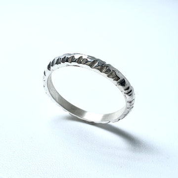Bague rocheuse