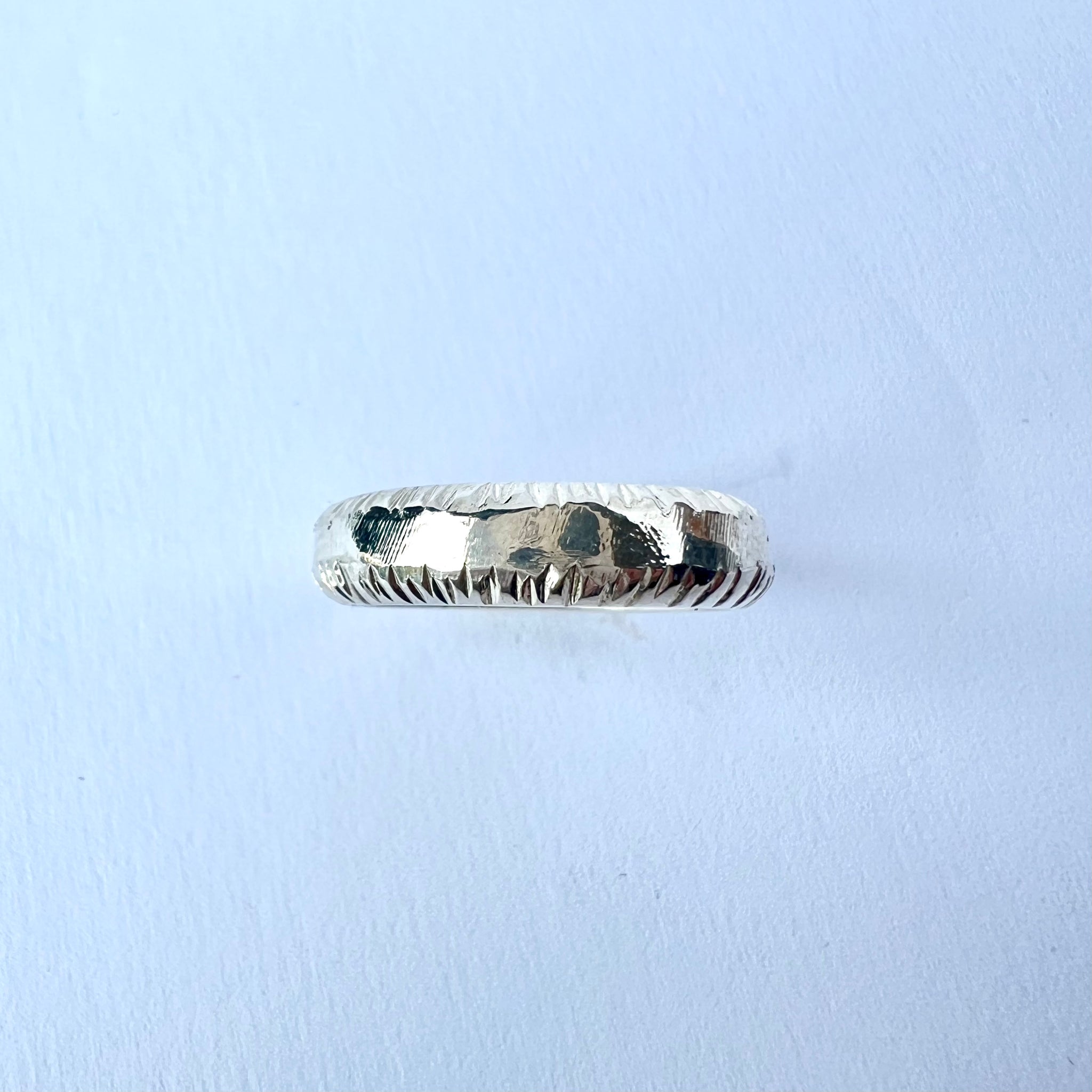 Bague rocheuse