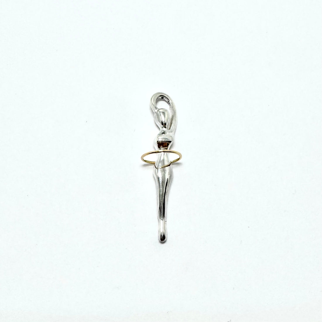 Pendentif "femme au cerceau" en argent 925